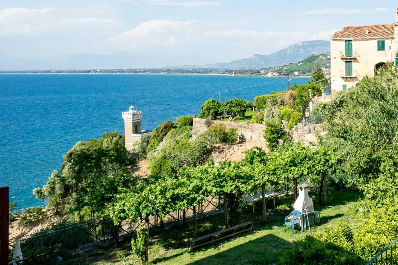 Borgo Dei Saraceni - Suites & Apartments 阿格罗波利 外观 照片
