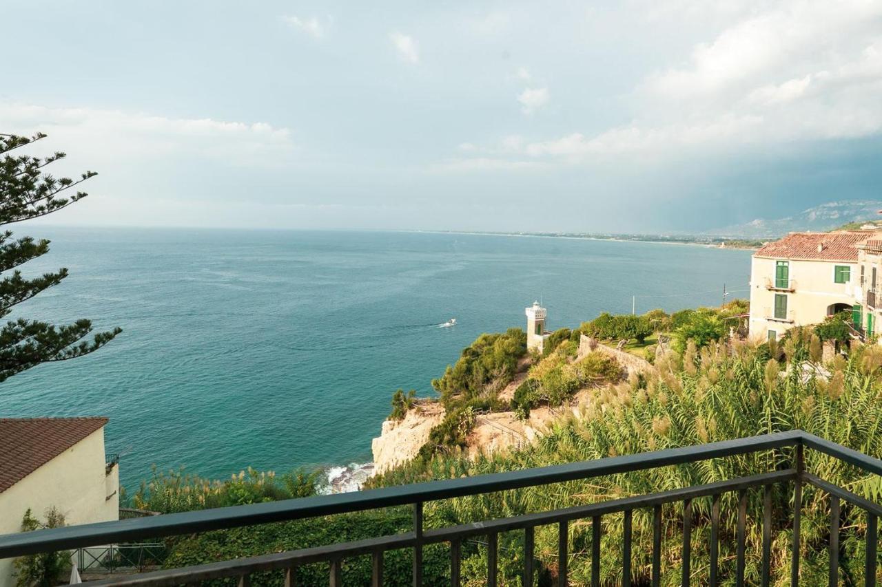 Borgo Dei Saraceni - Suites & Apartments 阿格罗波利 外观 照片
